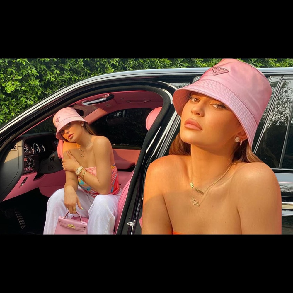 NWT PRADA NYLON BUCKET HAT